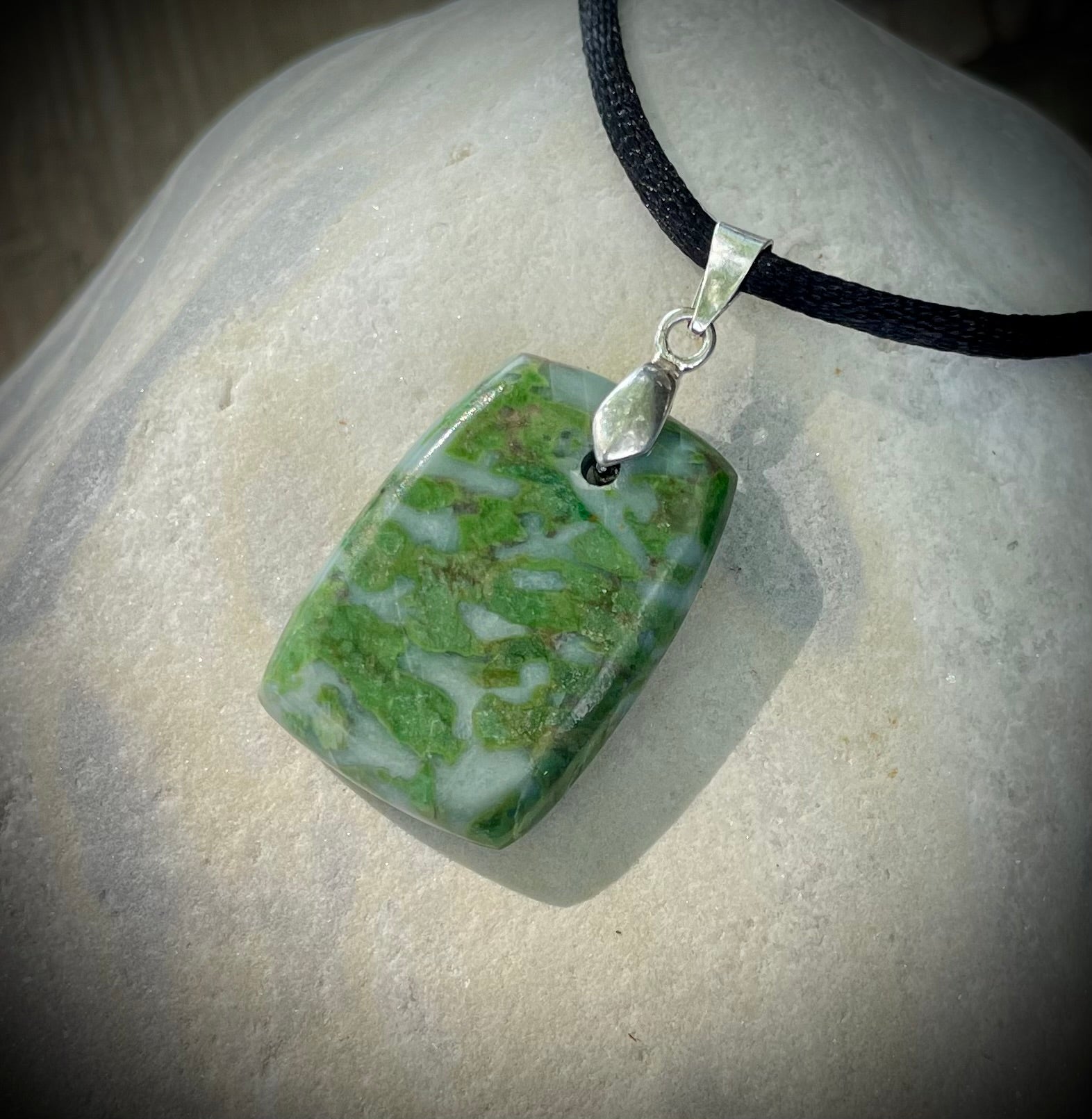 Smaragdite (Allalin Gabbro) du Mattmark, VS