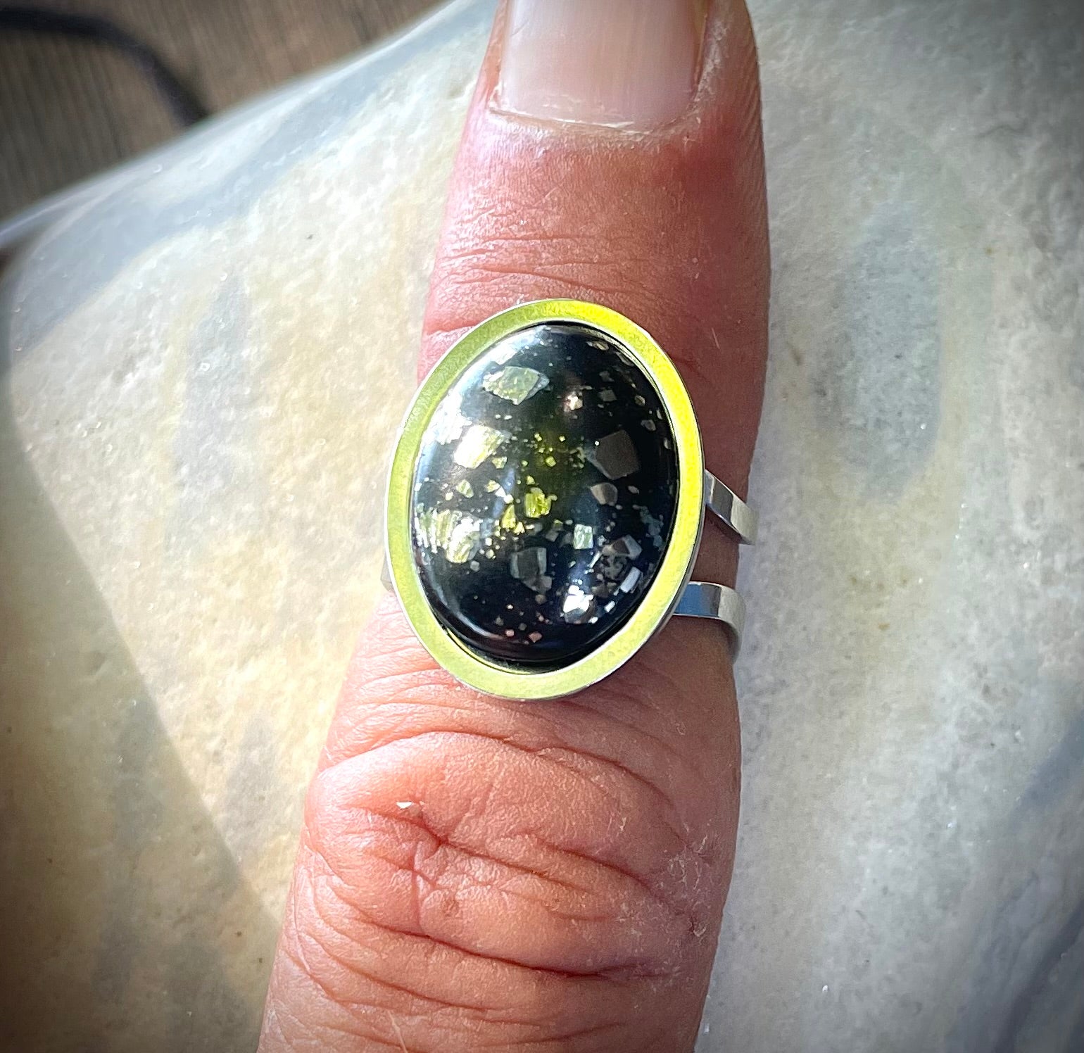 Pyritschiefer de Chamoson, VS (Argilite à Pyrites)