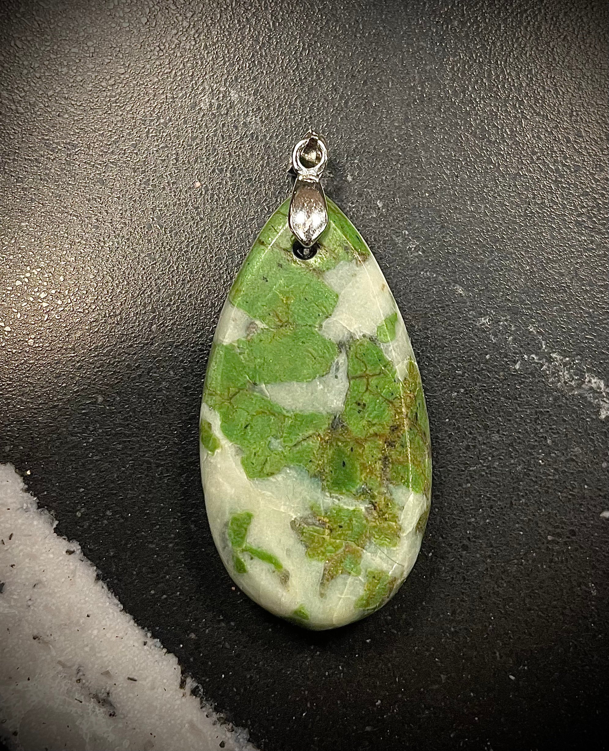 Smaragdite (Allalin Gabbro) du Mattmark, VS