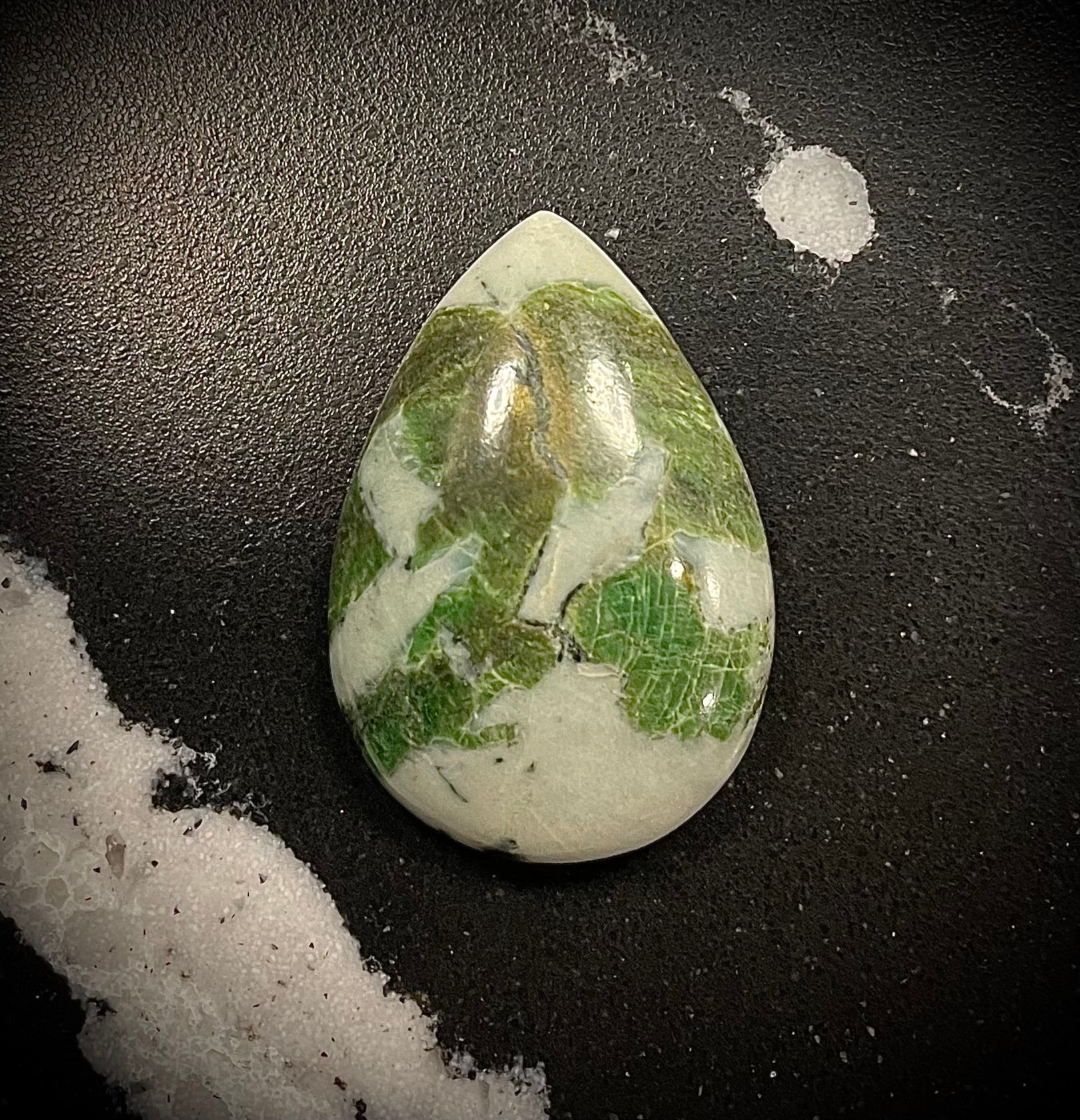 Smaragdite (Allalin Gabbro) du Mattmark, VS