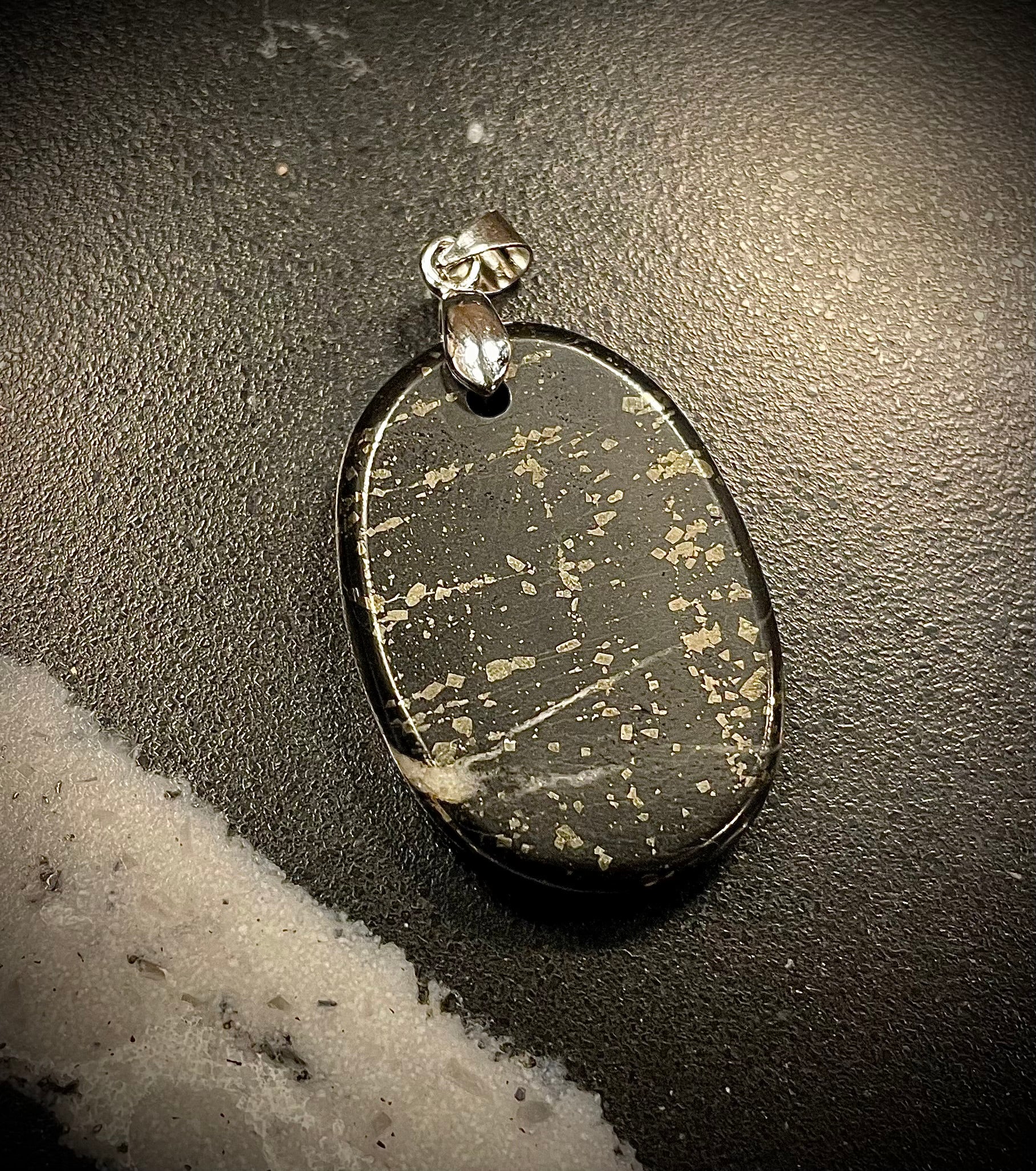 Pyritschiefer de Grindelwald, BE (Argilite à Pyrites)