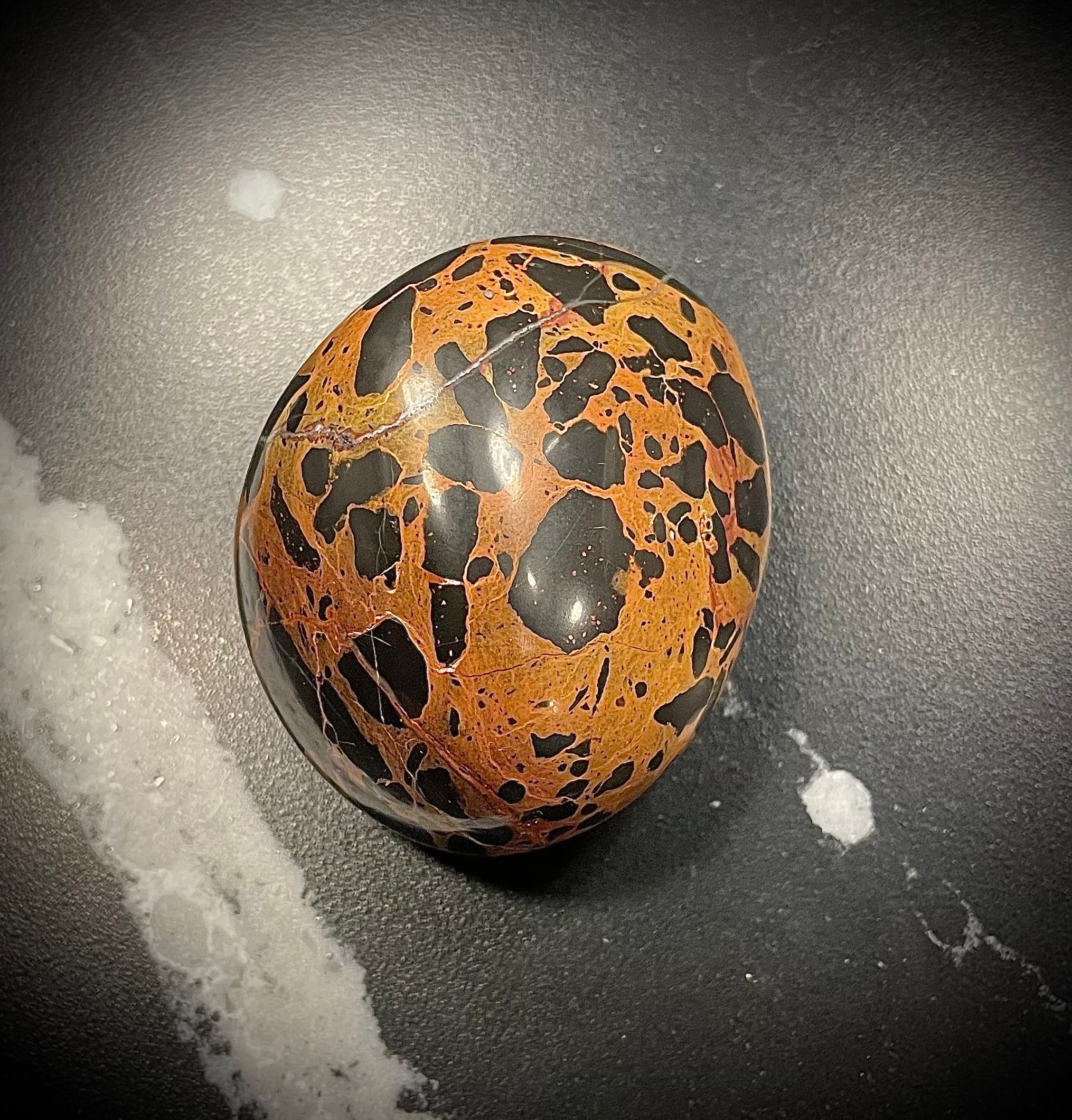 Marbre du Simmental, BE / Grande pierre