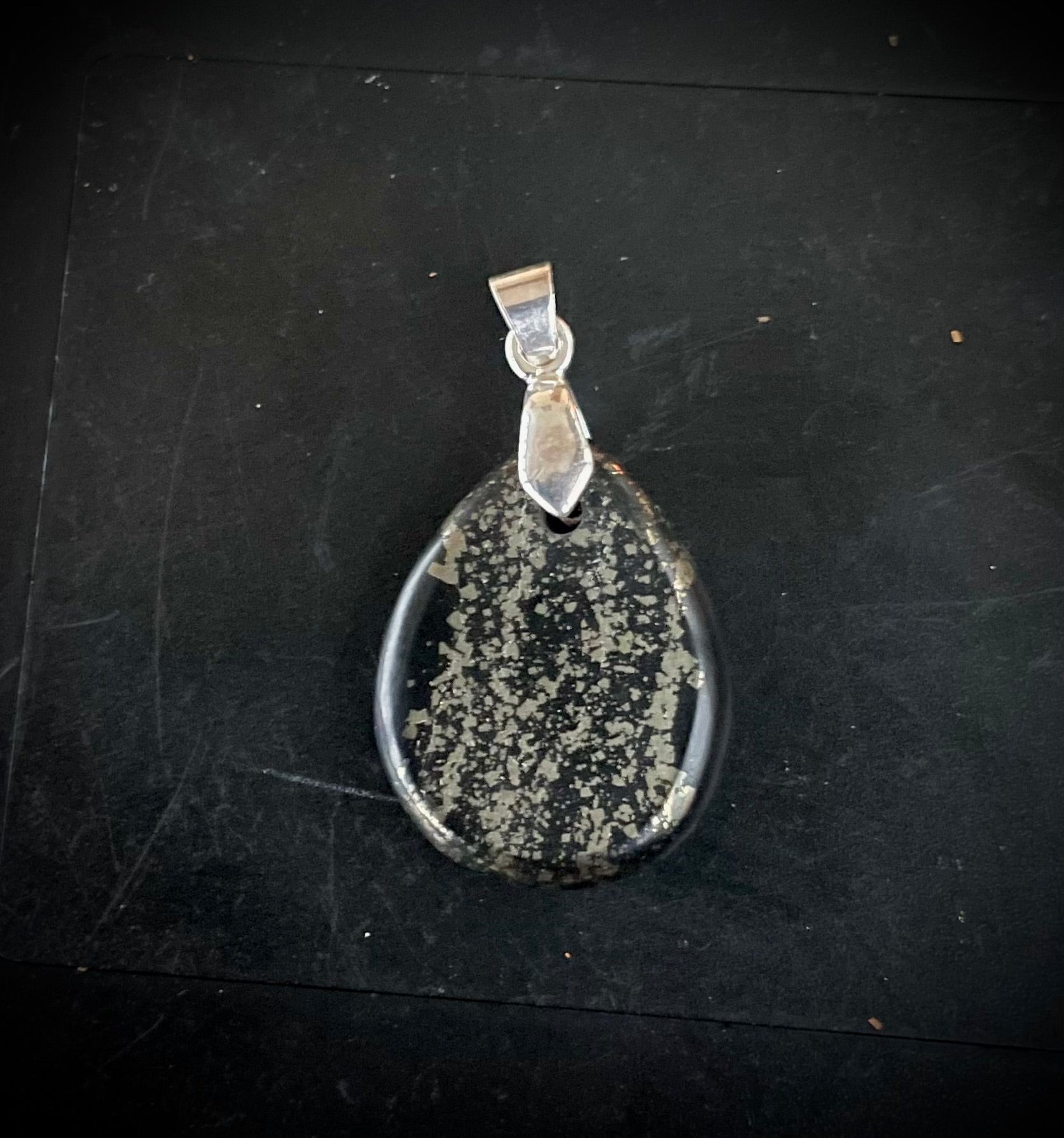 Pyritschiefer de Grindelwald, BE (Argilite à Pyrites)