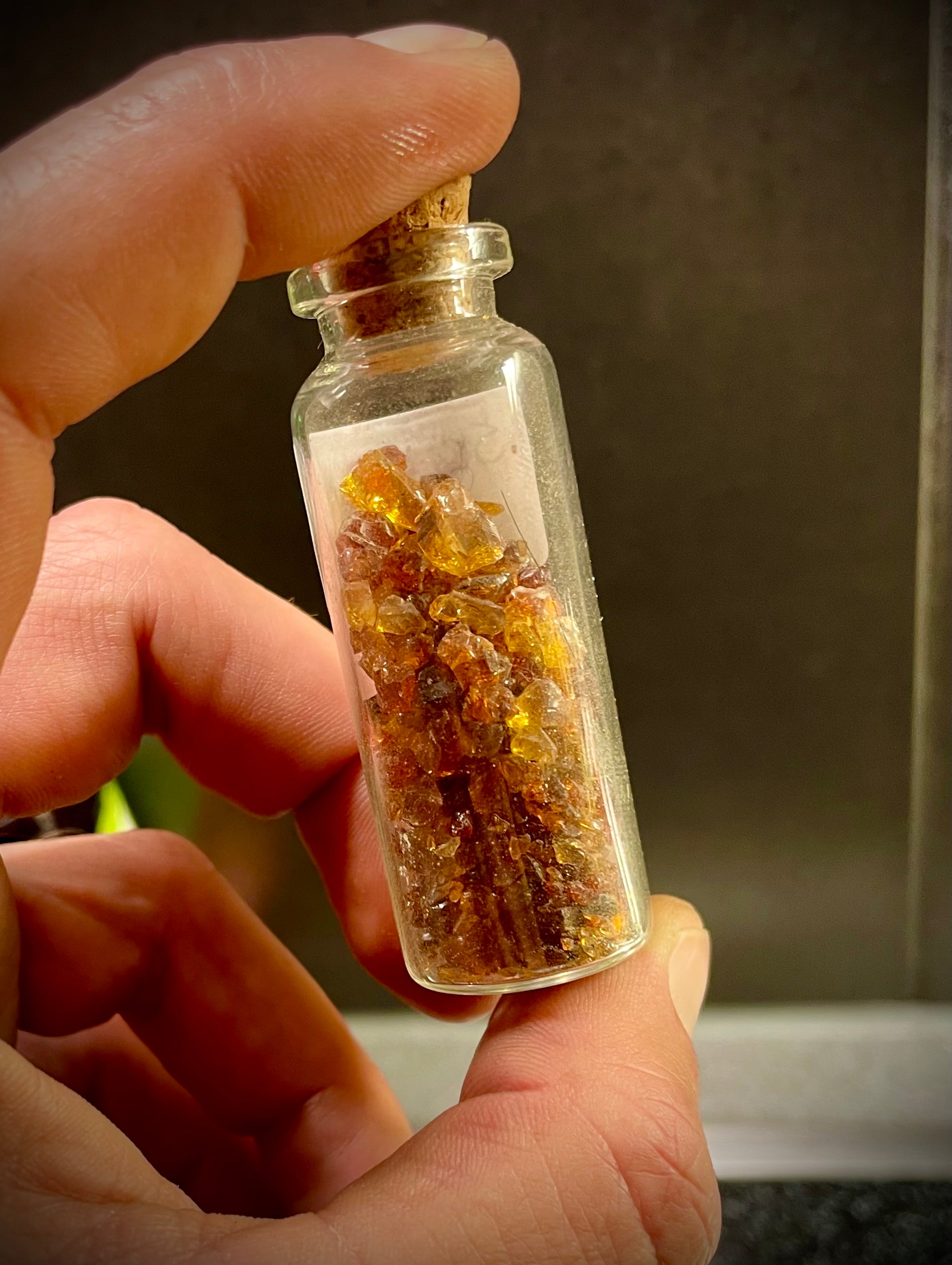 Plaffeite ou Planfayonite de Plasselb, FR (Ambre Suisse)